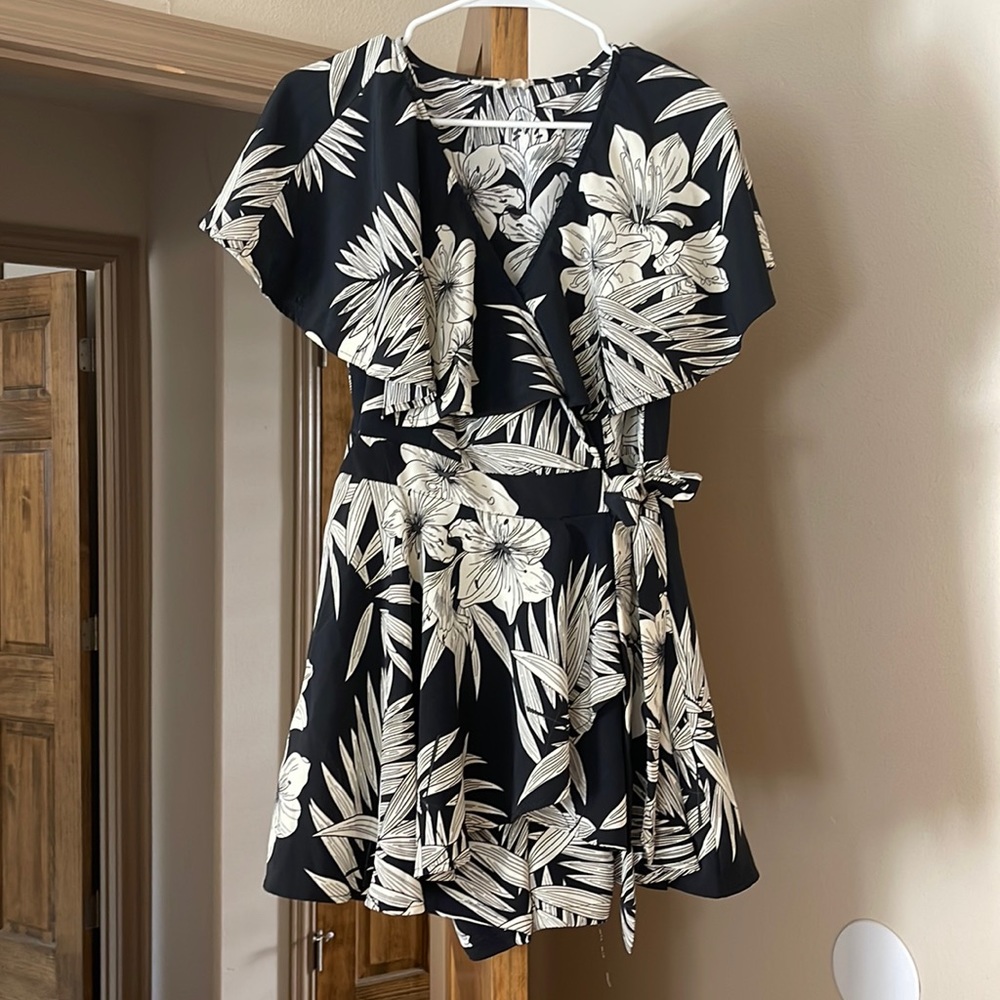 Size L Boutique Romper